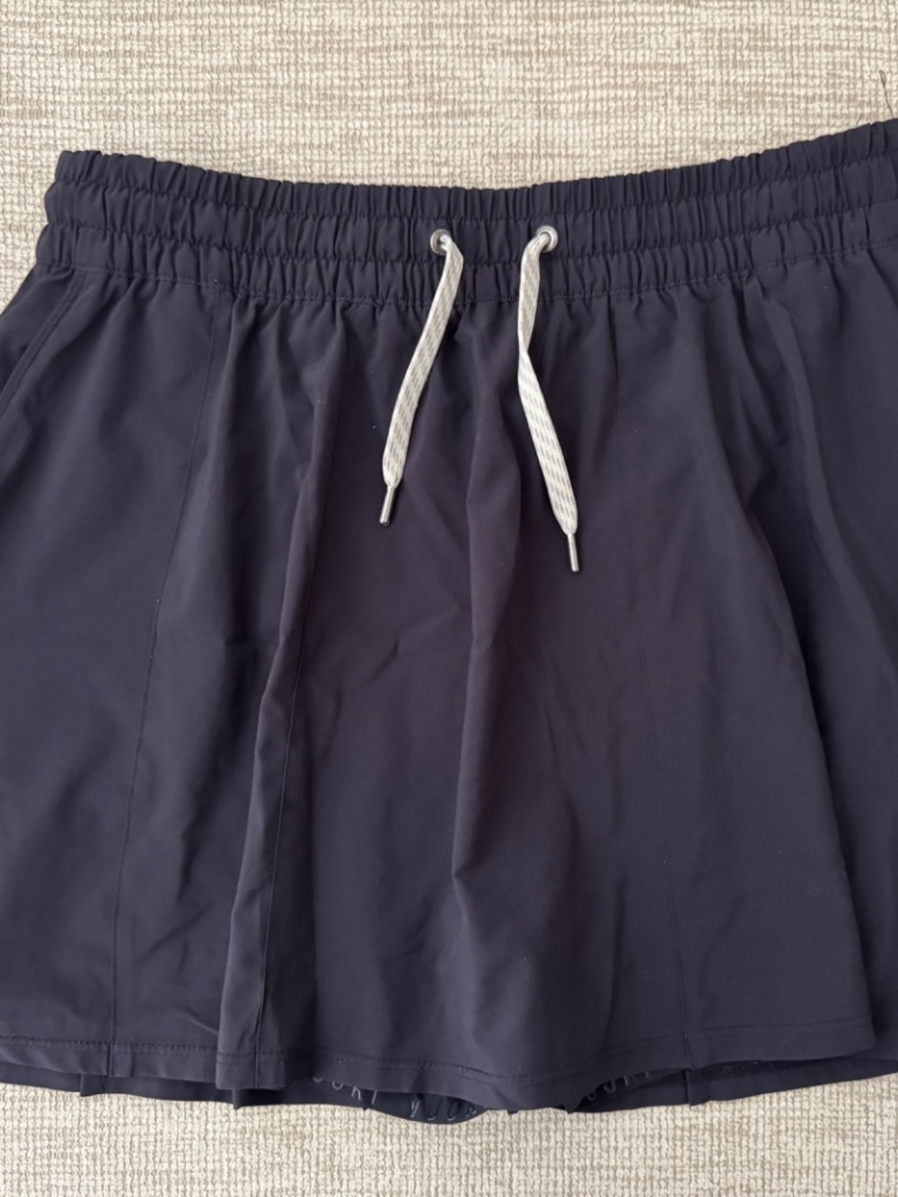 Vuori Clementine Skirt L Sport Tennis Workout Short Skort Performance Breathable - Picture 2 of 9